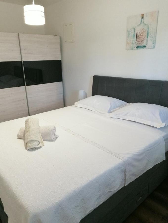 Apartmani B&S Barbat na Rabu Exterior foto